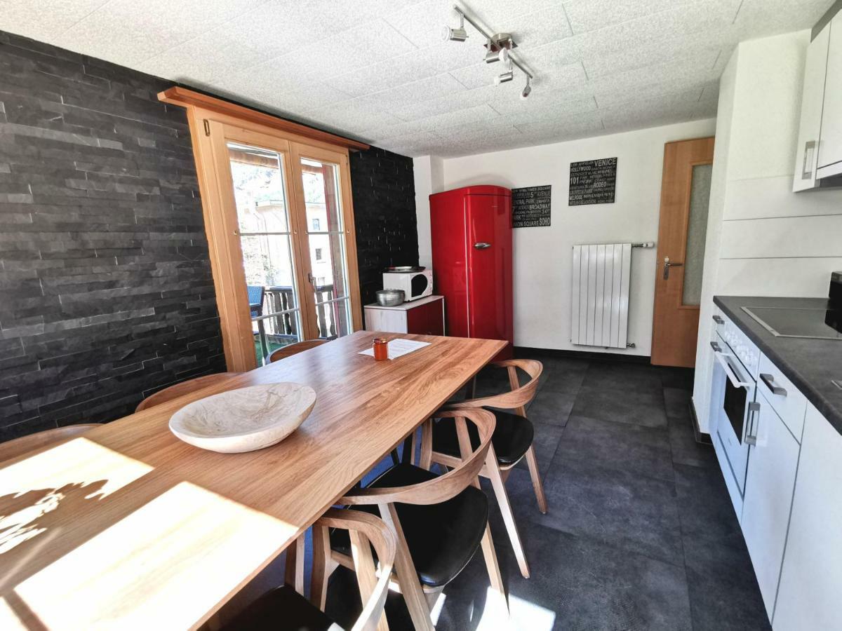 Apartments Chalet Tatyana Leukerbad Dış mekan fotoğraf
